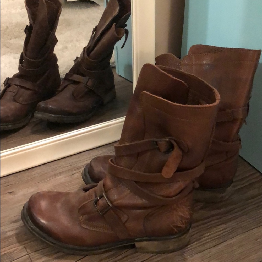 Steve Madden Banddit Boots